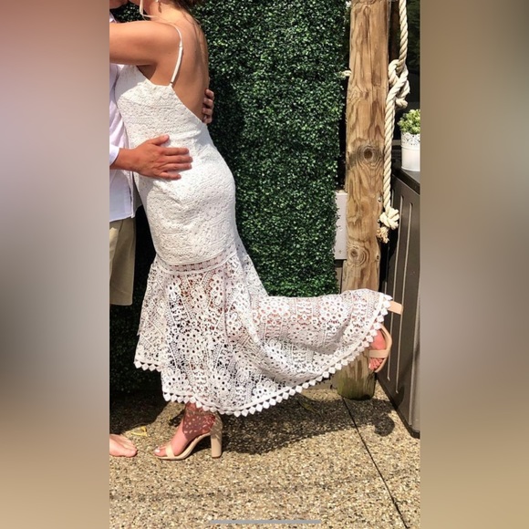 Jaus- Bridal Shower dress-worn once for 4 hours - Picture 3 of 4